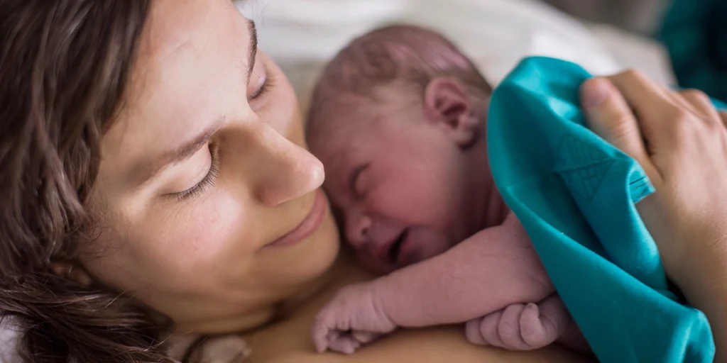 A Wellness Guide on How to Prepare for a Natural Birth