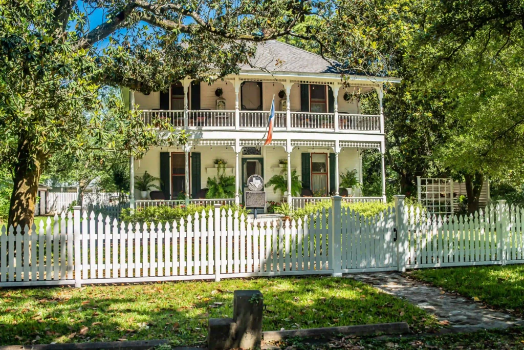 Benefits of Exploring Historical Sites in League City