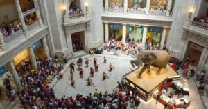 Travel to American History Museums p